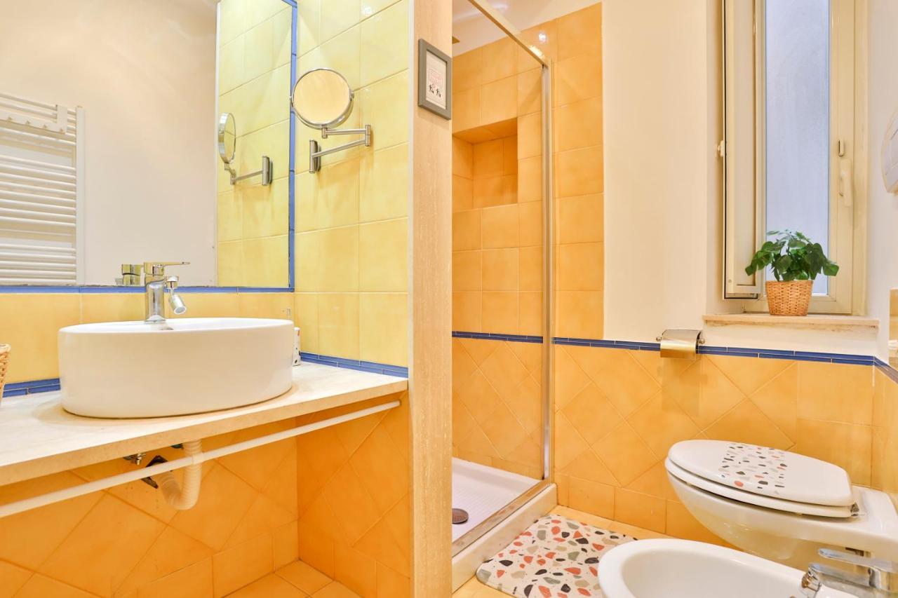 Porta Medina Apartment نابولي المظهر الخارجي الصورة