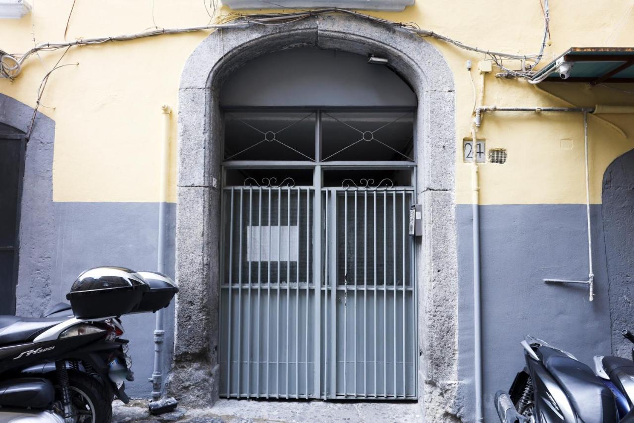 Porta Medina Apartment نابولي المظهر الخارجي الصورة